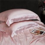 25 Momme 100% Mulberry Silk Pillowcase (Set of 2) - Image 6